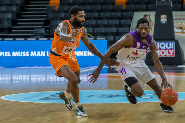 技术娴熟著 技术娴熟著