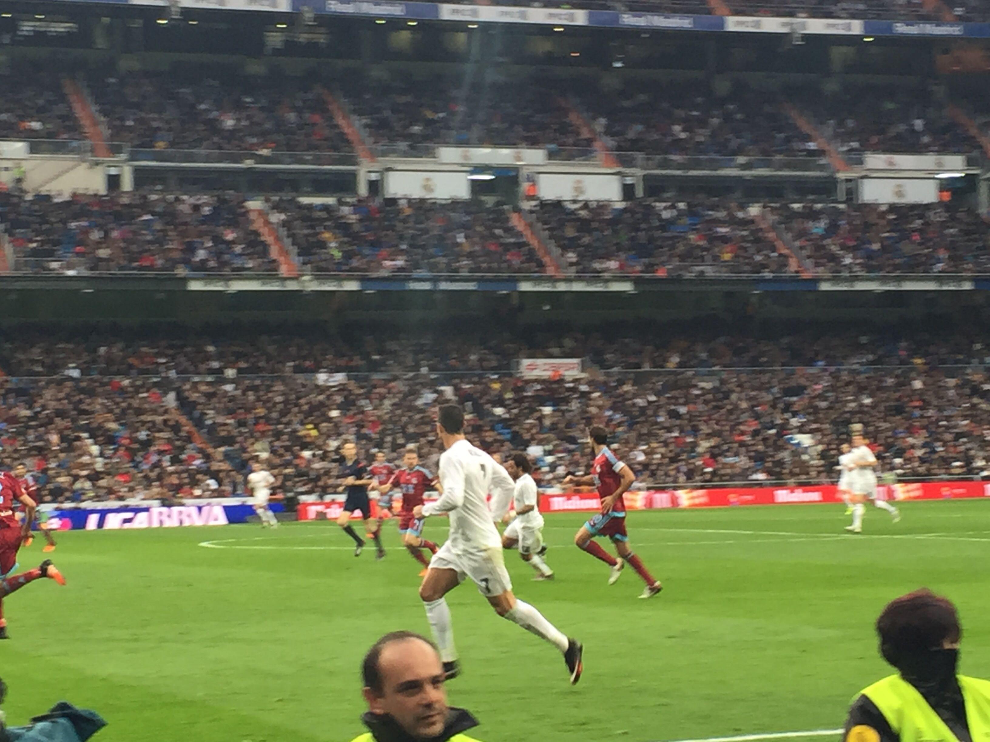 服装进入会 服装进入会